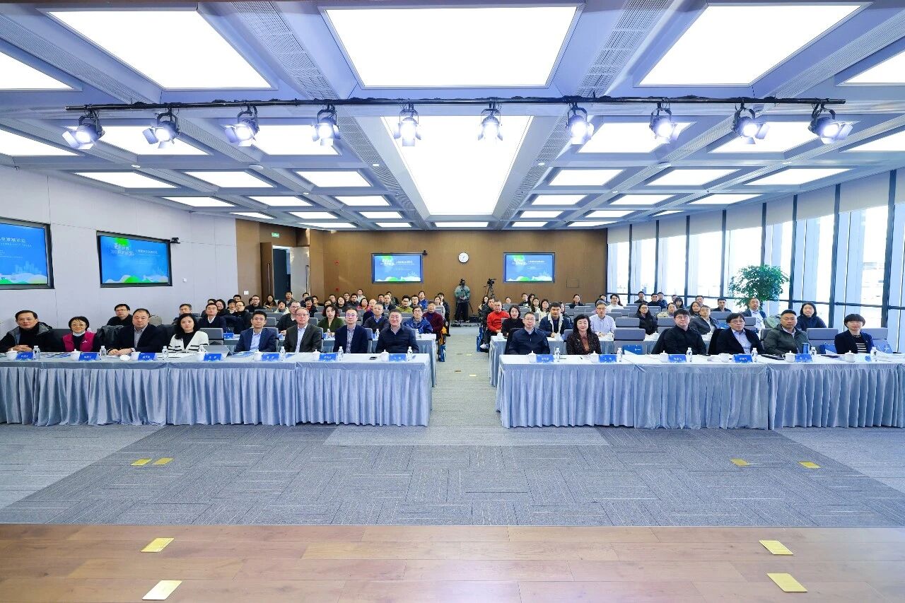 更新提质 好房赋能 2025年上海建筑业发展论坛成功举办